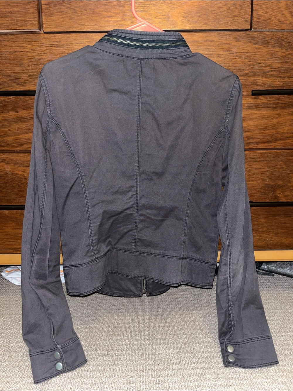 Express Women’s Gray Zip-Front Jacket - Picture 4 of 4